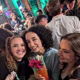 Serata sociale a Torino: giochi e bar del Quadrilatero