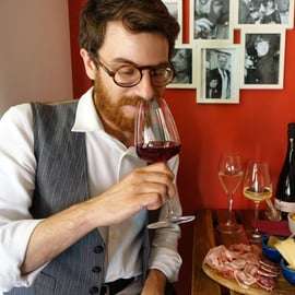 Facile degustazione di vini nel centro di Torino
