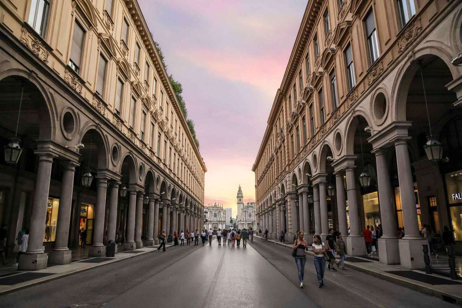 Tour a piedi nel centro storico di Torino e Palazzo Reale
