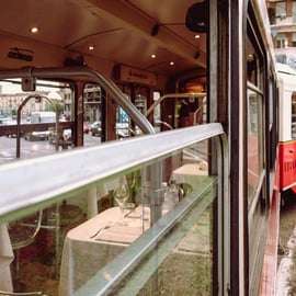 Tram ristorante a Torino: menù a più portate su un tram d'epoca