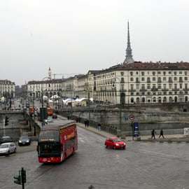 Biglietto d'ingresso alla Venaria Reale e tour in autobus hop-on hop-off