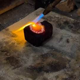 Create Your Own Silver Ring with a Set Stone + Aperitif in the Workshop