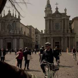 Tour in bicicletta sulla Resistenza a Torino, in piano