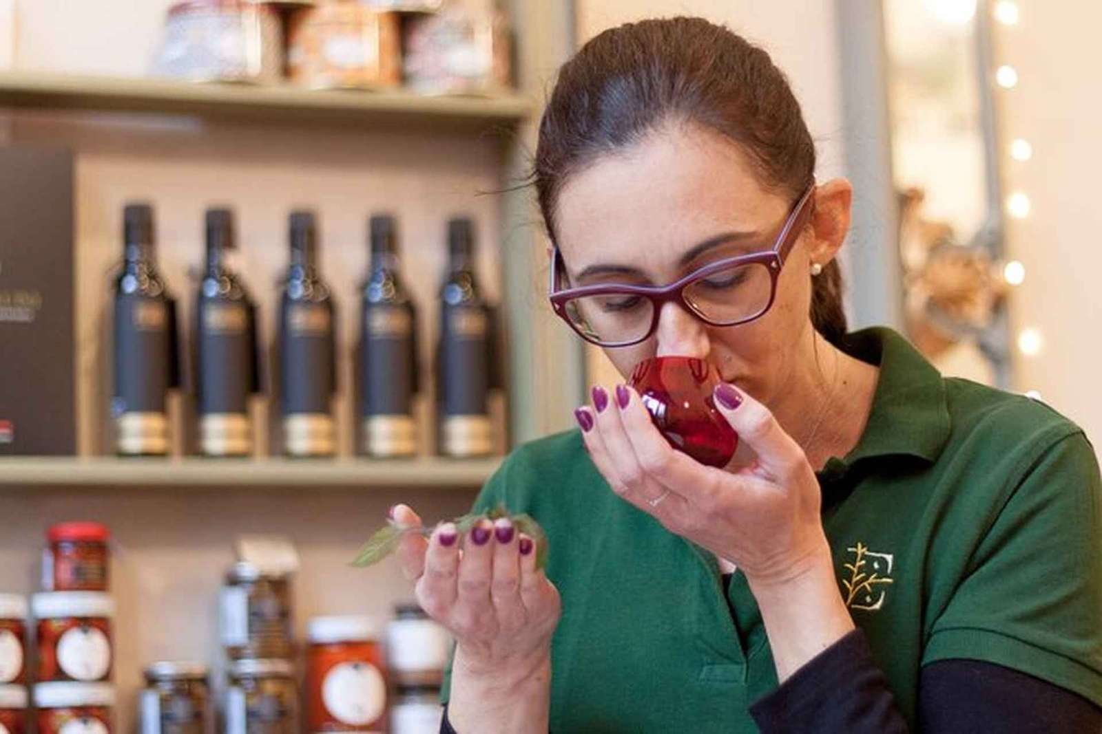 Degustazione di olio, vino e formaggi nel centro di Torino