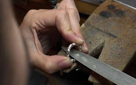 Create Your Own Silver Ring with a Set Stone + Aperitif in the Workshop