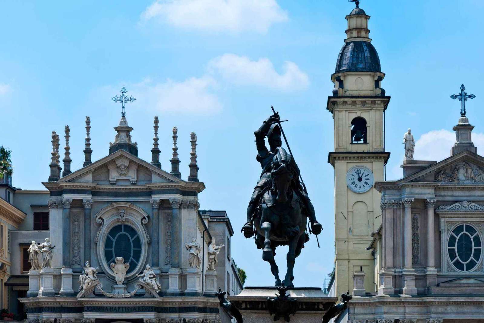 Tour privato a piedi di Torino con un residente