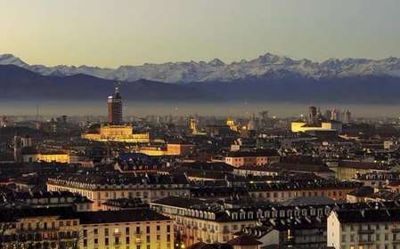 Turin: Historical Walking Tour by Night