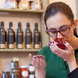 Degustazione di olio, vino e formaggi nel centro di Torino